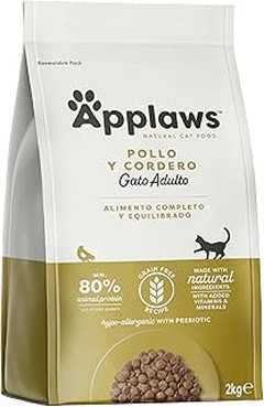 Consejos para introducir pienso de croqueta pequeña en la dieta de tu gato