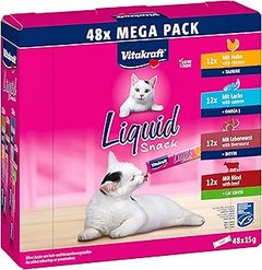 Errores que debes evitar al ofrecer snacks a tu gato adulto