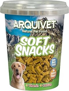 Errores que debes evitar al dar snacks a tu perro mediano